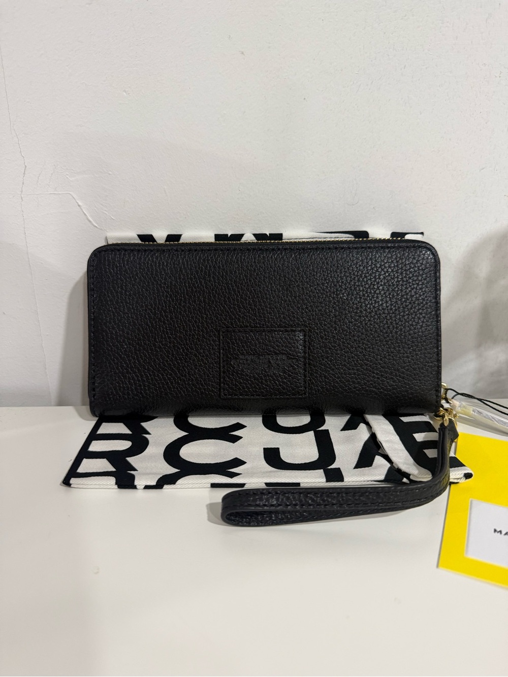 NWT Marc Jacobs The Leather Continental Wallet in Black - Picture 2 of 5